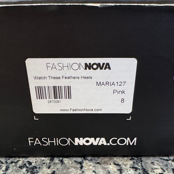 Fashion Nova Blush Feathered chunky Heels NIB 7.5 - Picture 10 of 12